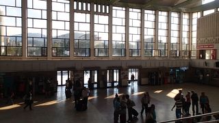 中心部からはバスで約１０分ほどです