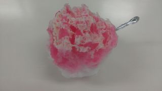 てんこ盛りの純氷が楽しめます。