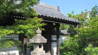 有鹿神社の門前