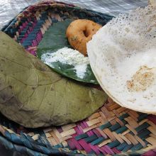 アーッパ2枚とウルンドゥワデとハラッパ