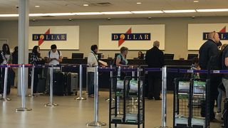 レンタカー料金　７日間は安いけど　８日以降はかなり上がります