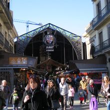 サン・ジョセップ市場の入口