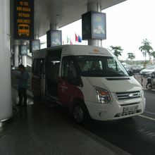 航空会社とは関係無いそうです、客を釣るエサ。