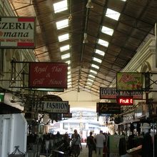 アーケード側風景