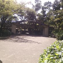 人気の野外音楽堂