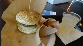 本格的なハンバーグ