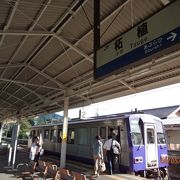 草津線の終点駅。　ここから乗る関西本線は、一両編成!