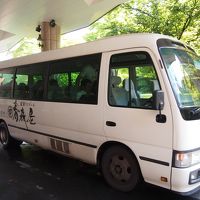 宿泊者が利用できる奥入瀬渓流ツアーバス