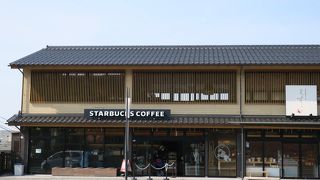 出雲大社の前にもスターバックス