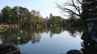 名園の観賞とグルメと