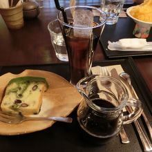 こだわりのアイスコーヒーと京抹茶のパウンドケーキ