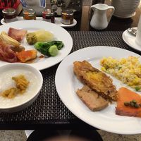 食べませんでしたが、和食もありました