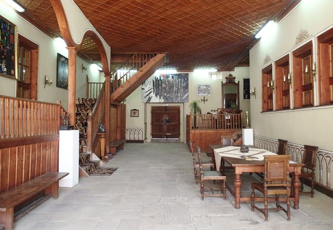 かつての富豪の邸宅