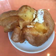 止まらなくなるシューのようなパン