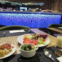 メニュー豊富な朝食バイキング