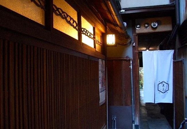 「裏具」の店名は「嬉（うら）ぐ」気持ちから