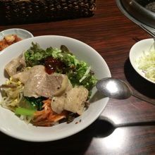 ビビンパ＋豚カルビ