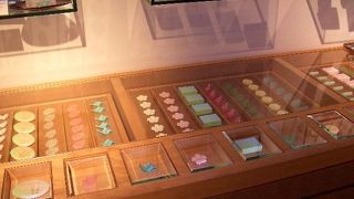 茶道発祥の地に合わせ｢茶菓子｣に特化した支店。併設カフェあり