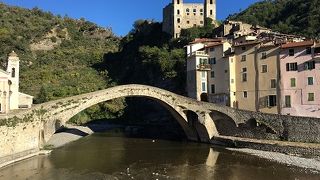 魔法使いが住んでいそうな村