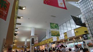 面白いお店がたくさん