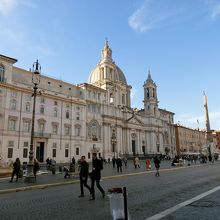 サンタニェーゼ・イン・アゴーネ教会