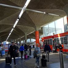 B線のCDG空港１駅です