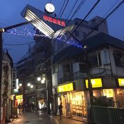 夕暮れが似合う商店街