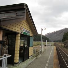 阿仁マタギ駅ホーム