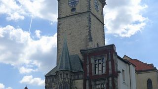 天文時計と展望台が見所