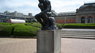 建物がとにかく立派