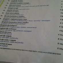 カルボナーラは8ユーロ