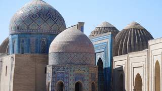 様々な青色の美しさ