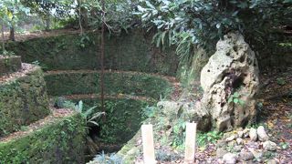 佐司笠樋川（共同井戸・泉井）があります