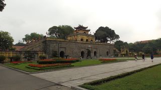 発掘現場を見ることができます