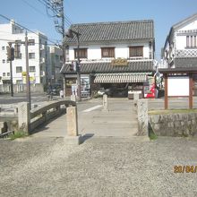 古さを感じられます。