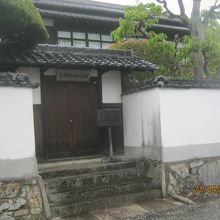 もとは武士の家柄だったのでしょうか。