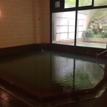 円山川温泉の内湯