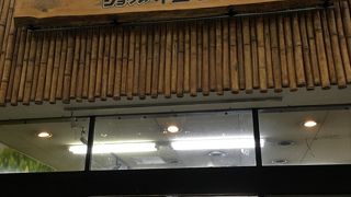 大仏プリンも買えるお土産ショップ