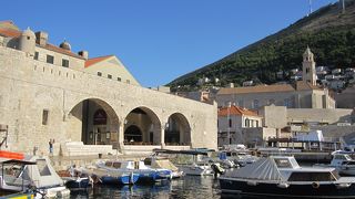 聖イヴァン要塞です