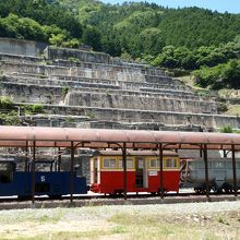 1円電車と神子畑選鉱場跡です