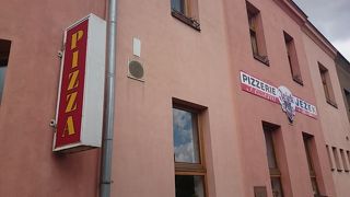 ピッゼリア イェジェク