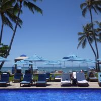 プールとビーチ