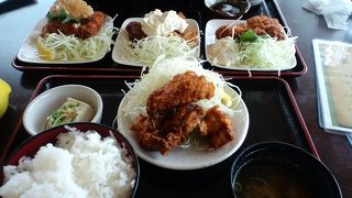唐揚げ定食＆チキンカツ定食