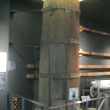 すごい太さの柱です。