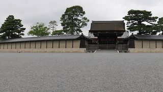 厳かな雰囲気が漂う場所