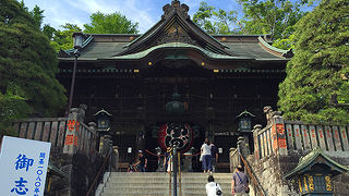 新勝寺といえばこの赤い提灯！！