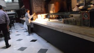 ウエスティンホテルの地下