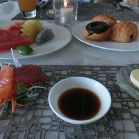 朝食（種類は豊富です。）