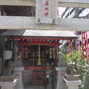 江東寺の境内にある神社です
