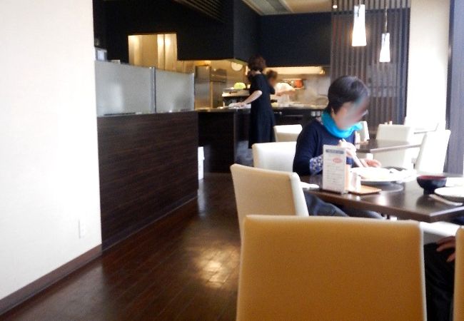 広島の洋食カフェ